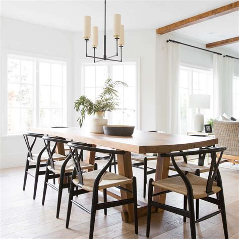 Modern Farmhouse Dining Room Table