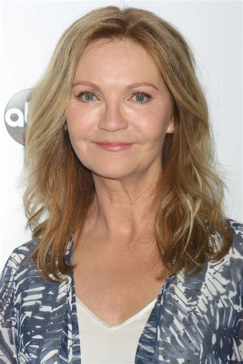 Niu Today Actress Joan Allen Reflects On Her Huskie Work Ethic