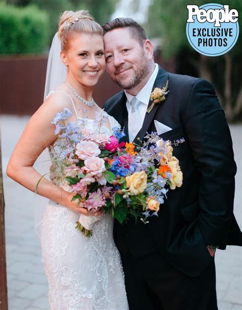 Jodie Sweetin Says She Picked The First Wedding Dress She Tried On