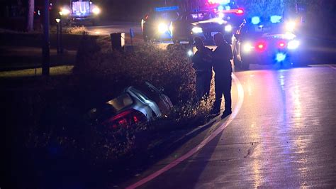 66 Year Old Woman Dies After Car Crashes Into A Ditch On Sr 606 In