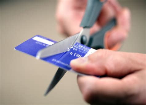 When should i pay my credit card bill? 3 Ways You Don't Control Your Credit Score