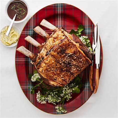 The most majestic of roasts is the standing rib roast : Christmas 2016 Dinner Menu | Williams-Sonoma Taste | Prime ...