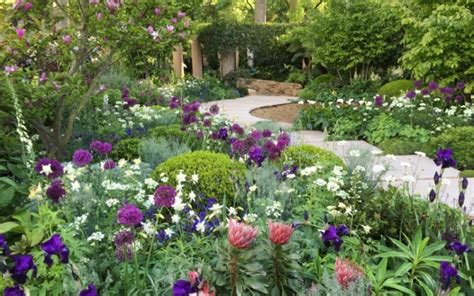 See all related lists ». Chelsea Flower Show 2017: visit RHS Chelsea