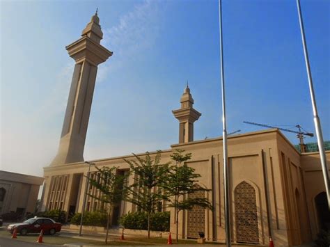 Masjid tengku ampuan jemaah wird entfernt. SENI LAMA MELAYU (MALAY OLDEN ART): Masjid (Mosque of ...