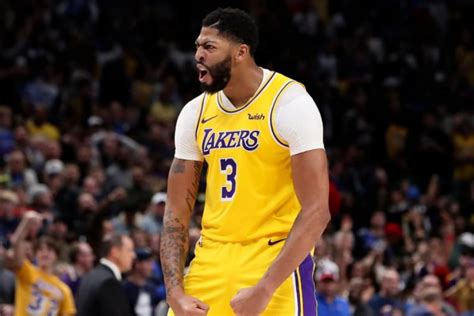 He has a twin sister, antoinette, and an older sister, iesha, who played basketball at daley. NBA: Los Angeles Lakers' Anthony Davis Says he Plans to ...
