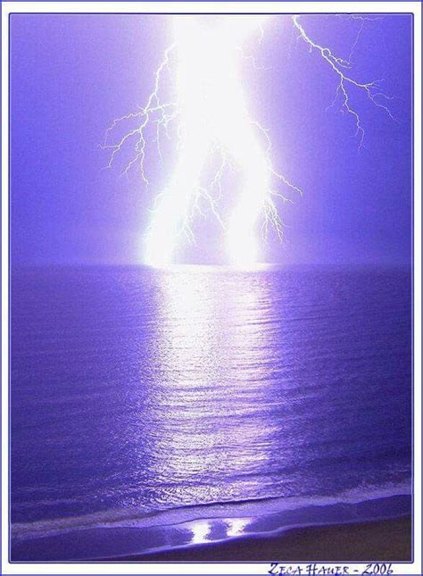 Pin By Bee Higgins On Purple Lightning Photography Amazing Nature
