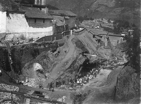 Este jueves 20 de mayo termina el estado de excepción y quito retomará las restricciones vehiculares del plan hoy no circula. RECORRIENDO LAS CALLES Y AVENIDAS DEL QUITO ANTIGUO Y ...