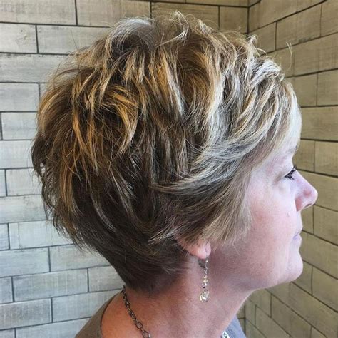 A short haircut can be anything from a boyish tomboy pixie crop to a bob which comes down to your chin. 30 Chic and Classy Short Hairstyles for Women Over 50 ...