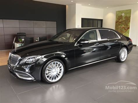 Compare 1 maybach s 560 trims and trim families below to see the differences in prices and features. Jual Mobil Mercedes-Maybach S560 2020 4.0 di DKI Jakarta Automatic Sedan Hitam Rp 6.715.000.000 ...