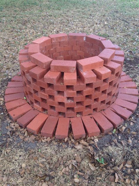 20 Red Brick Fire Pit Ideas Homyhomee