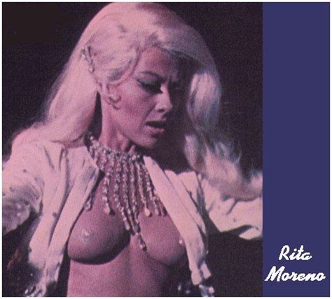 Rita Moreno  nackt
