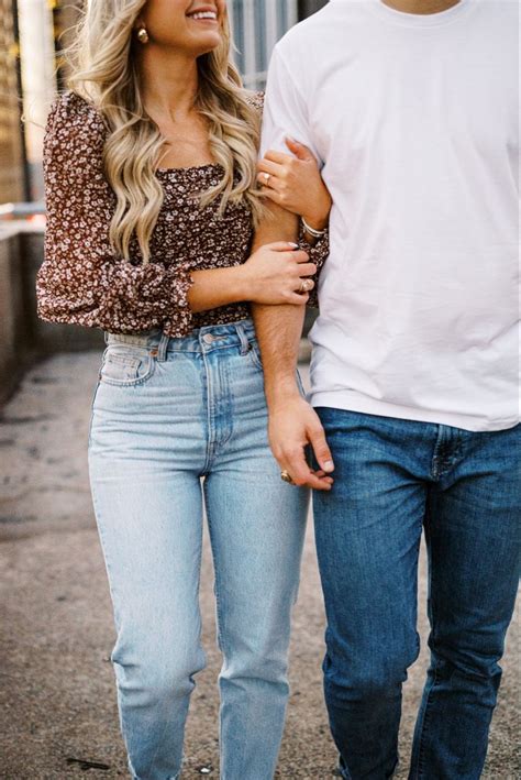 Casual Engagement Photos Outfits Spring Engagement Photos Outfits
