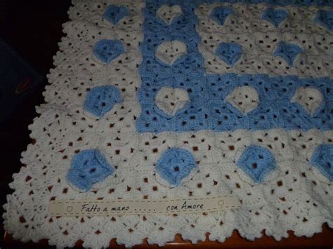 Allora in questa rivista ci sono 15 creazioni tenerissime per piccoli sogni. Conserve di zucchine: Copertina per neonato all uncinetto