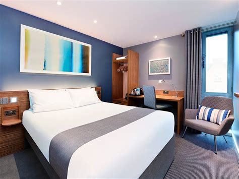 Travelodge Windsor Central Hotel Updated 2021 Prices Reviews And