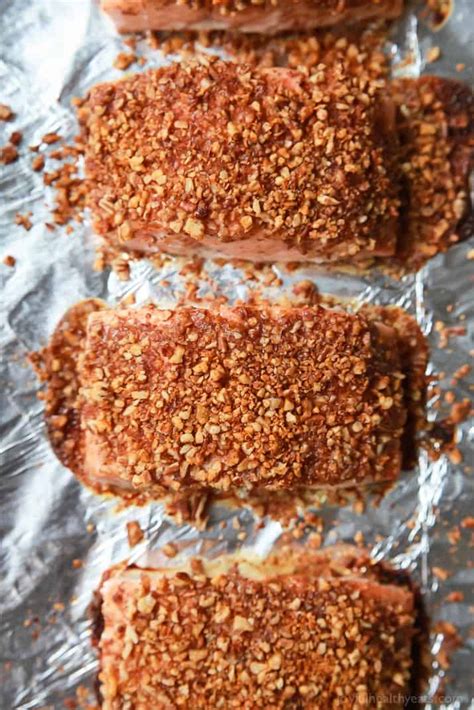 I love raw honey, but i always get a little protective about using my good raw honey in recipes where it doesn't really matter what kind of honey you use. Honey Mustard Pecan Crusted Salmon | Easy Healthy Recipes Using Real Ingredients