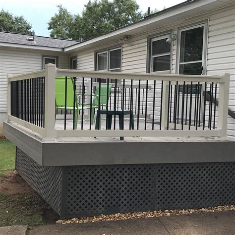 Two square post sleeves on the left and right. Weatherables Bellaire 3 ft. H x 8 ft. W Tan Vinyl Railing Kit-WTR-THDBA36-S8 in 2020 | Vinyl ...