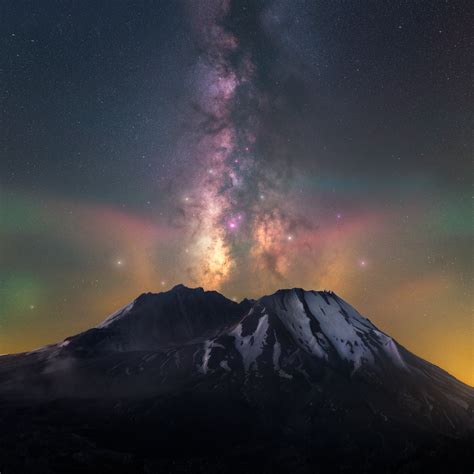 The Milky Way And Air Glow Erupting Over Mt St Helens Washington Oc