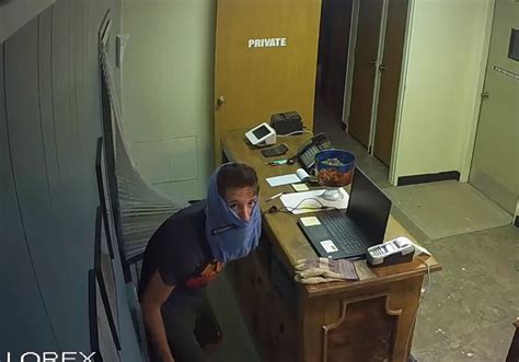 Texas Police Seek Help Identifying Burglar Wearing Underwear On Head Video Dailymotion