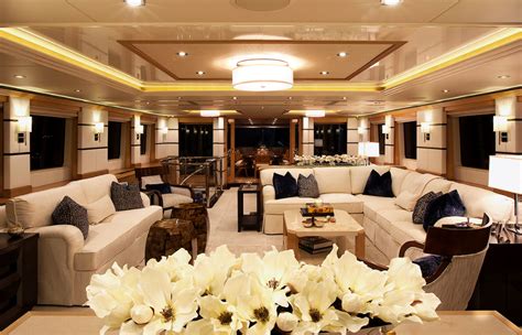 Seafaring Style Diving Into Luxury Yacht Interior Design Luxury