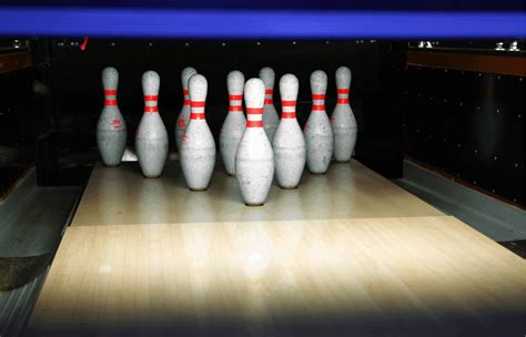 How Are Bowling Pins Set Up Indoorgamebunker