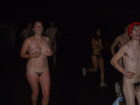 Naked Quad Run Tubezzz Porn Photos