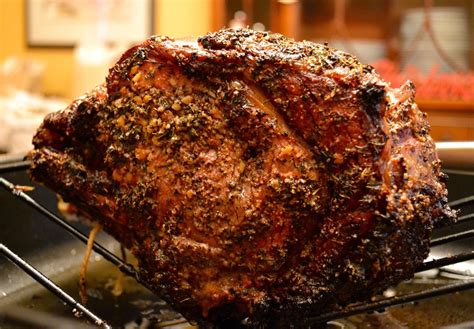 Get your holiday dinner ready for primetime with this seasonally scrumptious big easy prime rib roast recipe. Garlic Herb Butter Crusted Prime Rib - Christmas dinner ...
