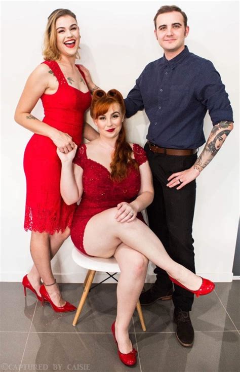 Polyamorous Married Couple Get Engaged With Woman They Met On Tinder Metro News