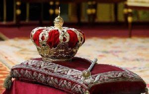 Monarquia é um verbo, presente do indicativo 3a pessoa singular de monarquiar. Quais são as Características da Monarquia ...