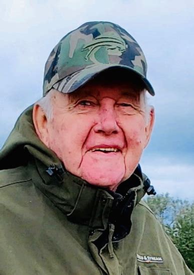Obituary Of Robert R Mcnamara Casey Halwig Hartle Funeral Home