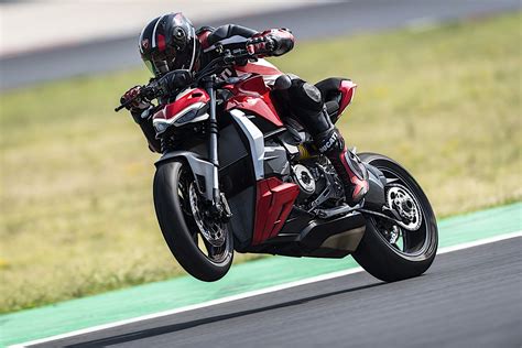 Ducati Streetfighter Gets New Entry Level Sports Naked The V2