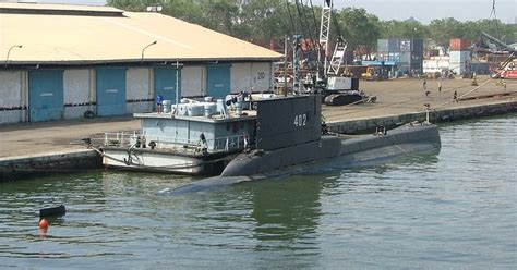 Sempat dilakukan perbaikan di howaldtswerke dan selesai pada 1989. Mengenal Kapal Selam KRI Nanggala-402 | MARKASBESAR ...