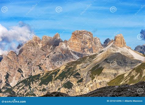 Dolomites De Sesto Vue De Tre Cime Di Lavaredo Alpes Italiennes Photo