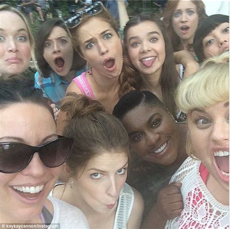 Pitch Perfect 2 Cast Shares Group Selfie Including Anna Kendrick Artofit