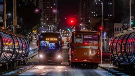 O funcionamento das bandeiras tarifárias é simples: Coronavírus: Curitiba segue no limite entre bandeira ...