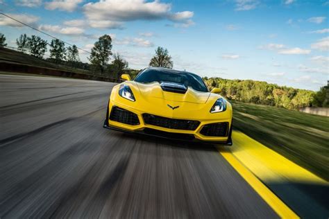 The 212 Mph 755 Hp Corvette Zr1 Is A Street Legal Track Ready Monster