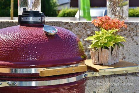 We carry the best grills and smokers known for their quality, style and dependability. Smoker vs. Grill: Why is a Smoker Right for You? - BBQ, Grill