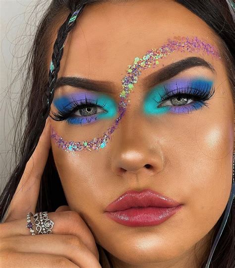 Festival Makeup Looks And Easy Face Glitter Ideas Rave In Style In 2023 Festival Makeup