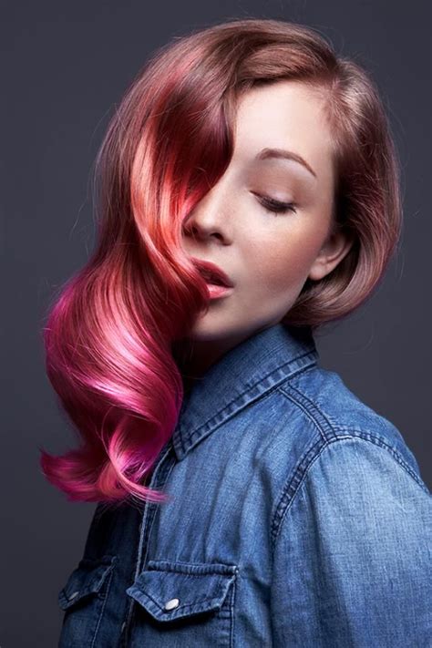 A Bold Beautiful Coral Ombre How To Hair Looks Pink Hair Ombre Hair