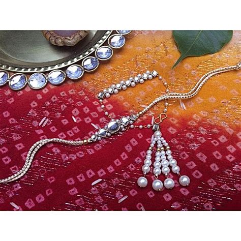 Buy Send Paya Kundan Pearl Bhaiya Bhabhi Rakhi Set White Online Fnp