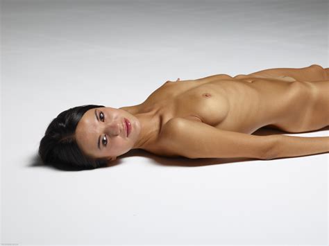 Nicole Nude In 12 Photos From Hegre Art