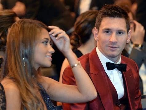 Lionel Messi Wife Antonella 2014 Fifa World Cup Total Hairstyle