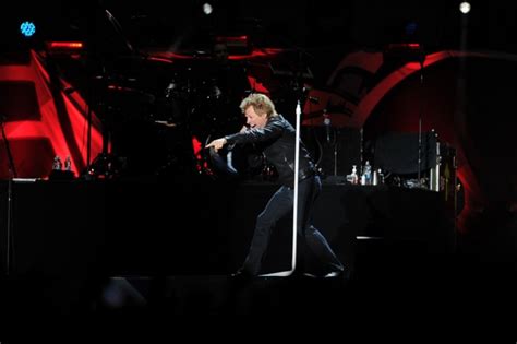 Bon Jovi Esquivó Obstáculos Y Arrasó Con Su Mística En Vélez