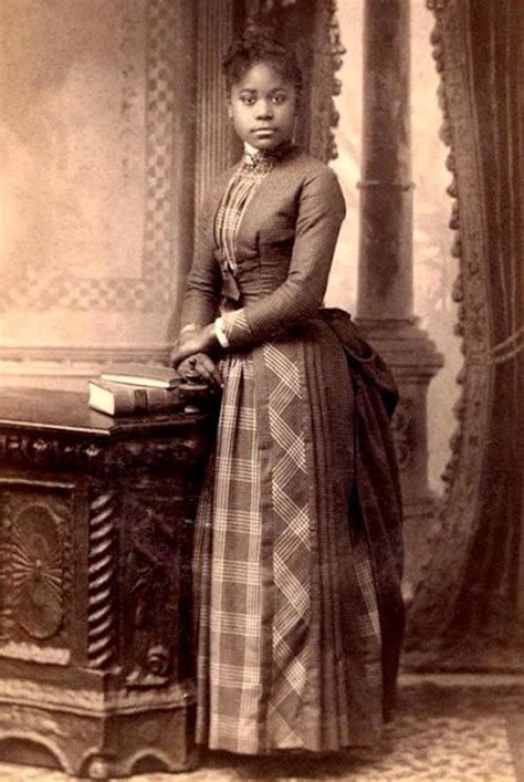 22 Vintage Photos Of Beautiful Black Ladies From The Victorian Era Victorian Fashion 1880s