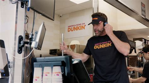 How Do Ben Afflecks Dunkin Super Bowl Commercials Compare To Casey Afflecks Snl Parody