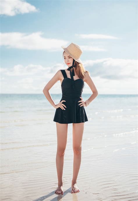 Lemon Milk — Jin Hee Beachwear Set