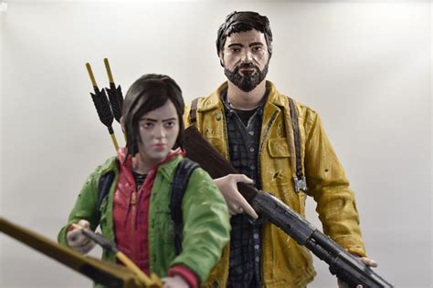 ellie and joel 3d printed action figure diorama the last of etsy