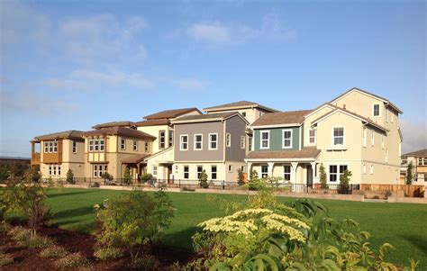 Alameda Landing Tri Pointe Homes Reimagines Island Life Ktgy