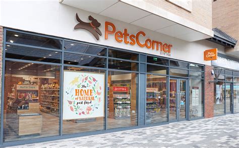 Enjoy the wide variety of pet supplies in our pet shop kuwait that range from high quality pet accessories to dog & cat food! Pets Corner - Junction Studio