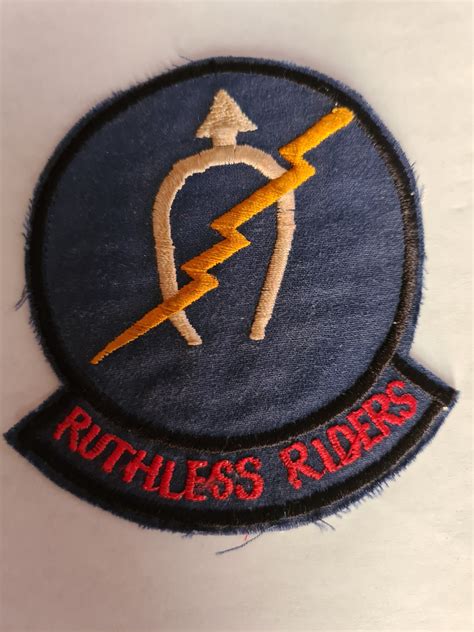 Vietnam War 17th Air Cav Ruthless Riders Shoulder Insignia Bat 21