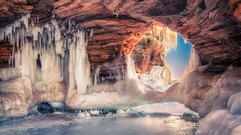 Lakes Superiors Ontario Ice Caves Named 2019 Travel Spot